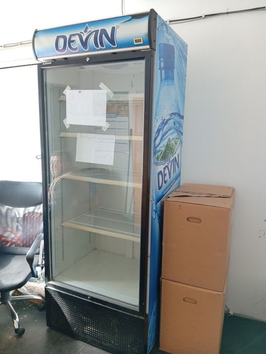 Хладилна Витрина  Klmasan