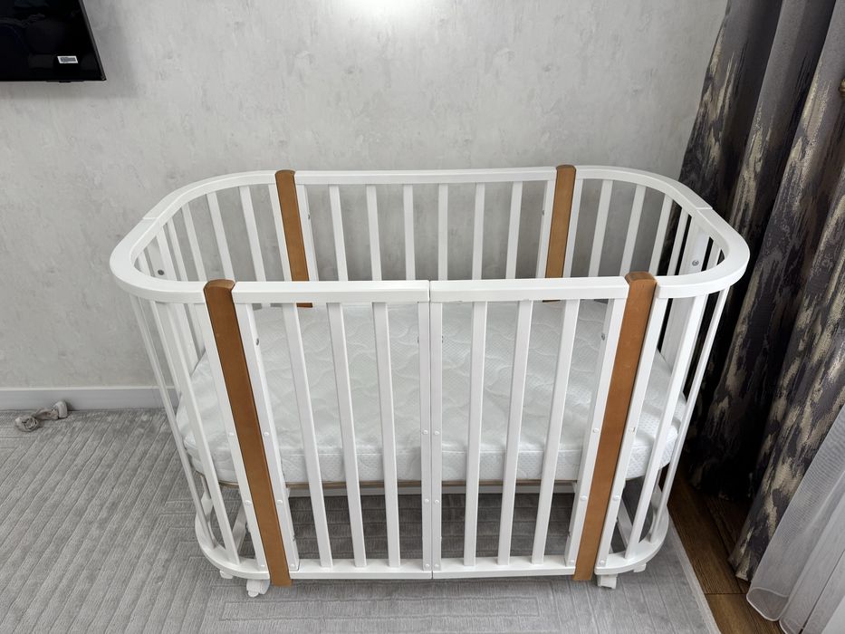 Детская кровать (новая)