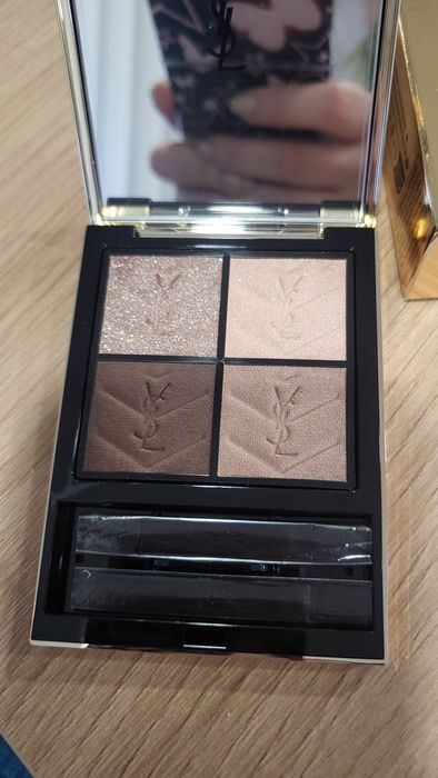 Оригинални сенки за очи на YSL