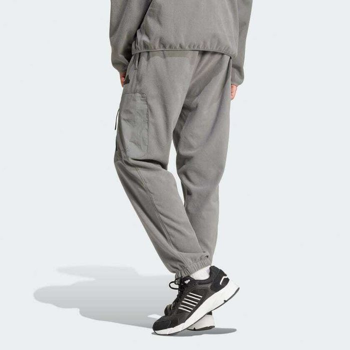 pantaloni adidas Escape Polar Fleece