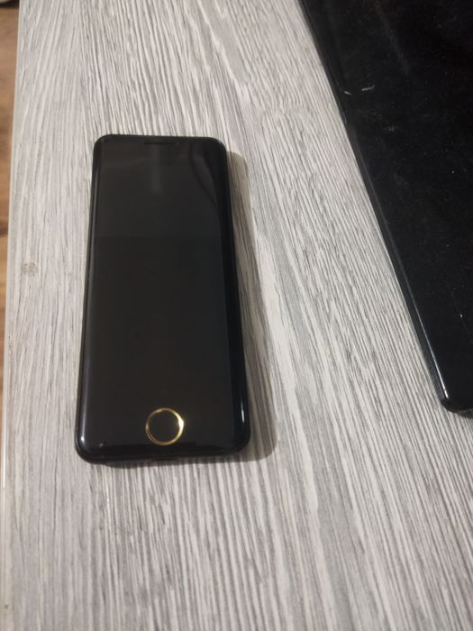 Ulcool простой телефон для звонка