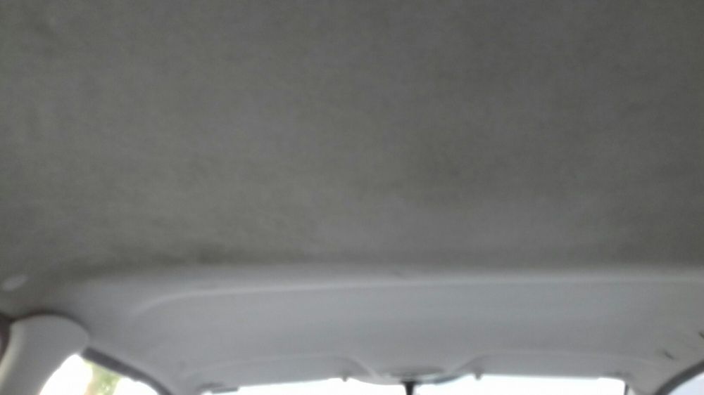 Химчистка  салона  авто  полировка  шумоизоляция  Аксия