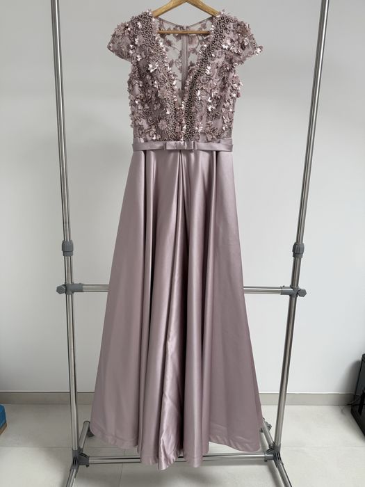 Rochii, ghete, combinezon