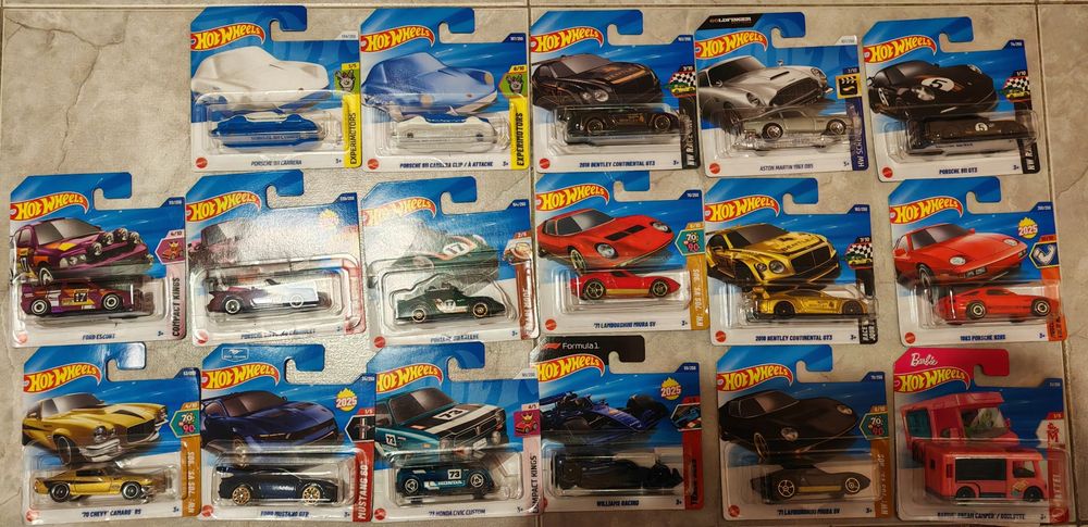 Колички hot wheels и matchbox