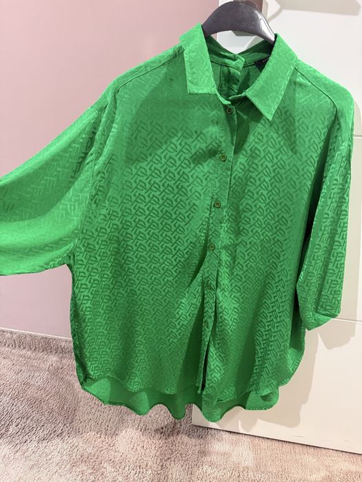 Комплект на марката Pause