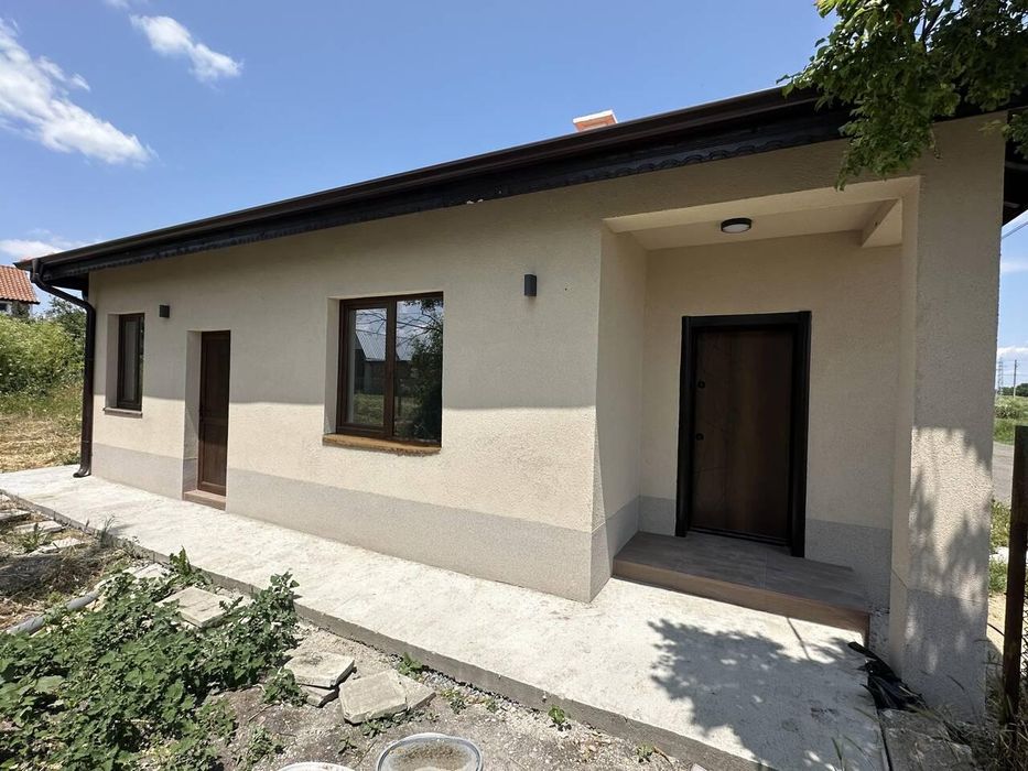 Продава се Къща в с. Ливада, Област Бургас - 100 кв.м за 1190 €/кв.м - Снимка #1