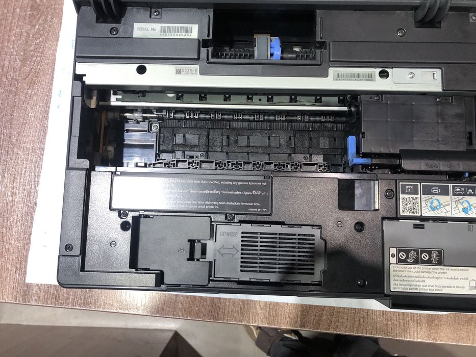 Epson l8050 в продаже 2 принтера в рабочем состоянии