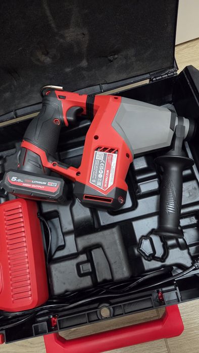 Milwaukee Rotopercutor m12