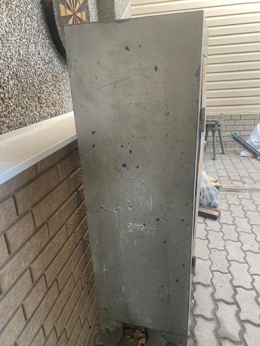 Шкаф металлический, сейф