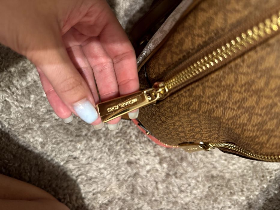 Маркови чанти Pinko, Furla, MK