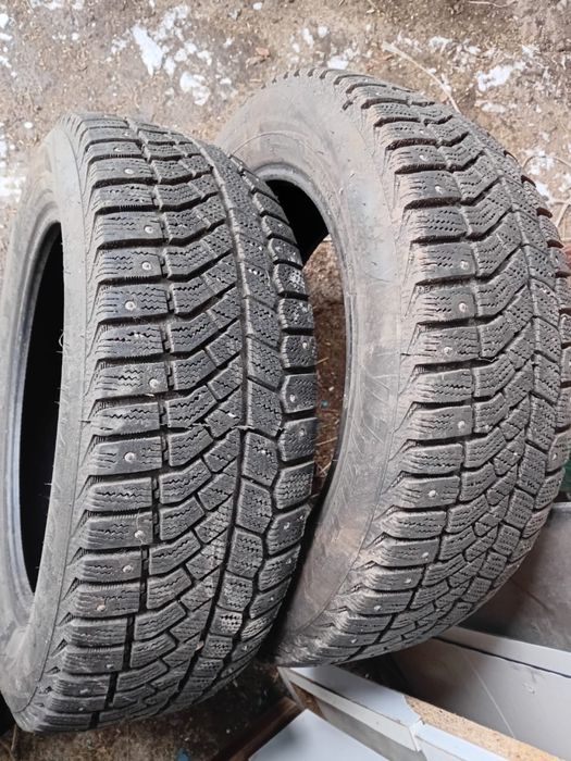 Продам Зимние шины