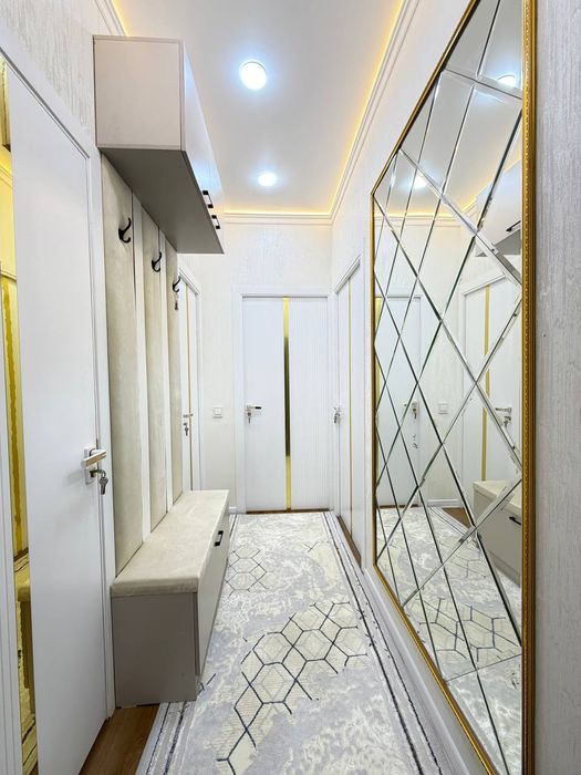 Продаётся Чиланзар 12 3в4 2 этаж.