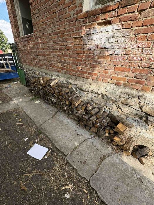 Дърва  за  огрев