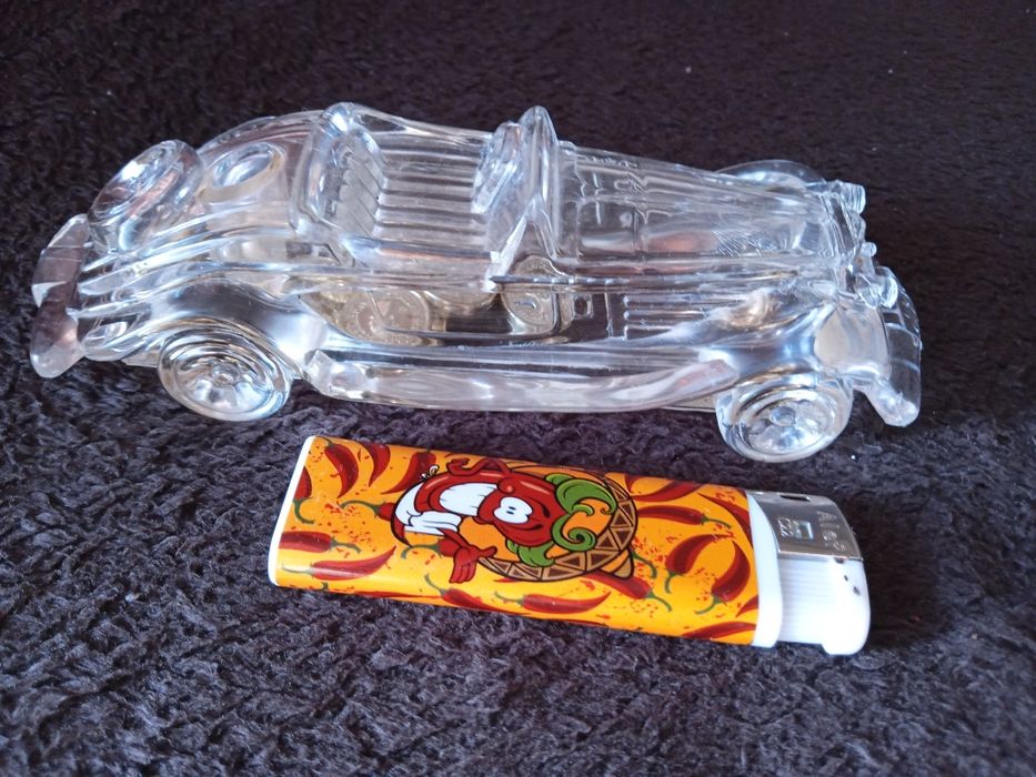 Стара количка декорация винтидж