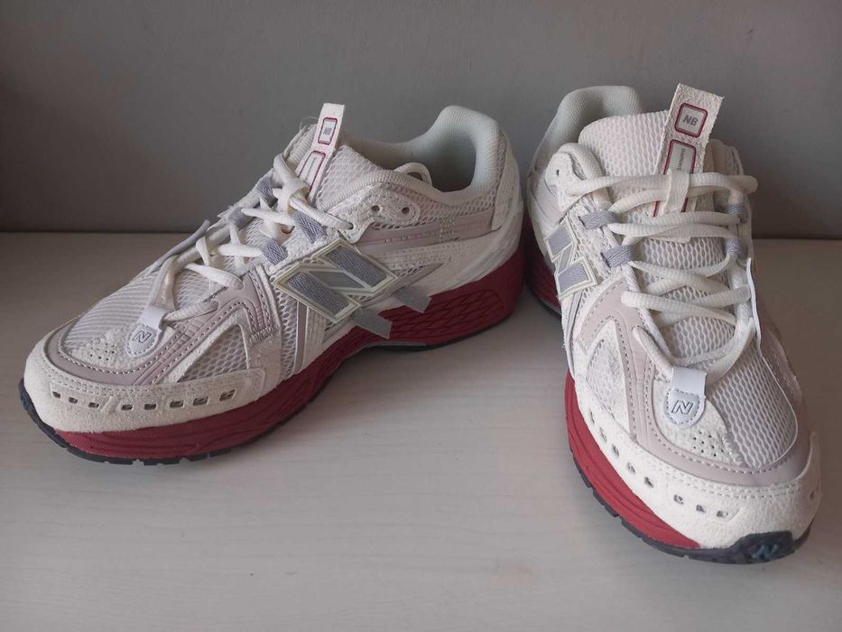 New Balance 1906A Astro Dust