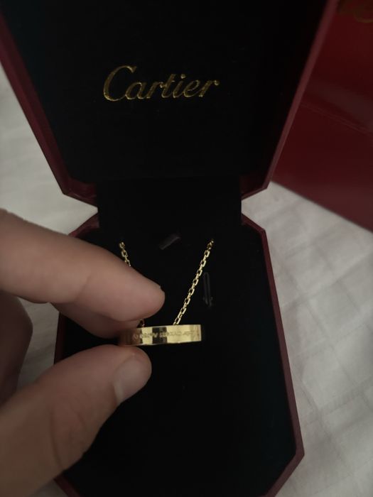 Lanț cu pandantiv Cartier Love