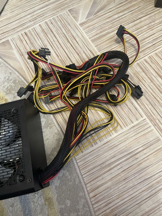 Блок питания LITPOWER RGB 650 W