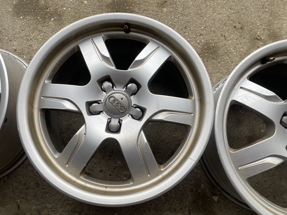 Jante Audi / Volkswagen 5x112 R17 ET 28