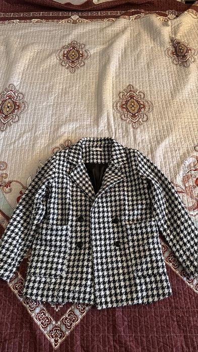 Продам детский пиджак