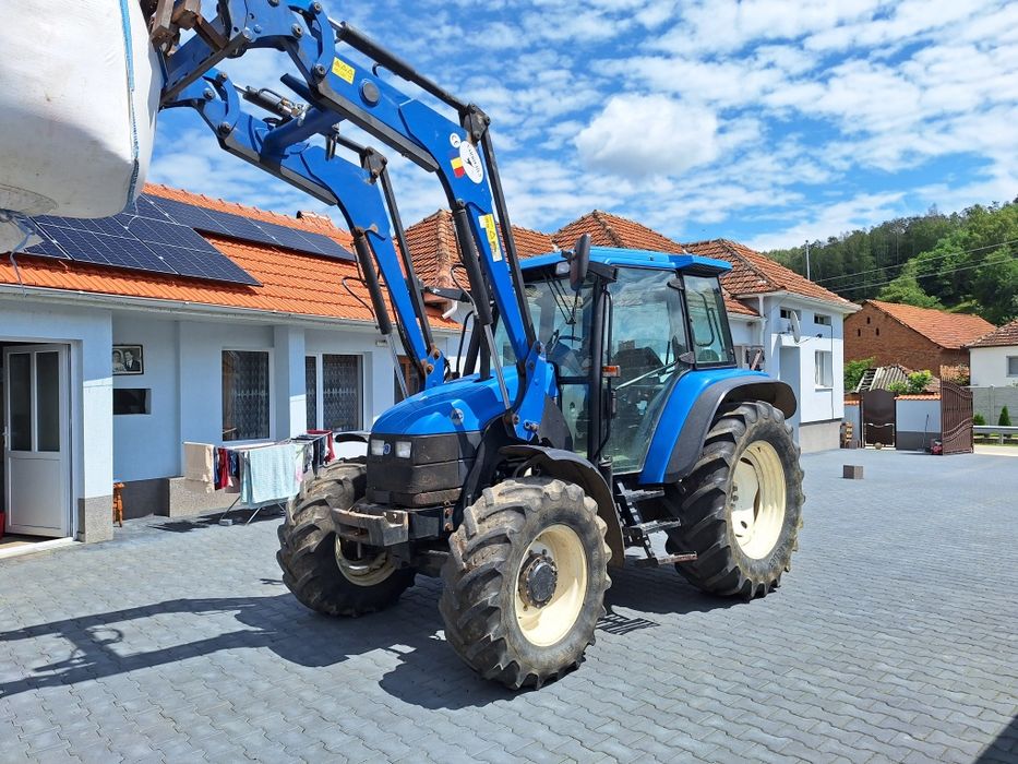 Tractor new holland