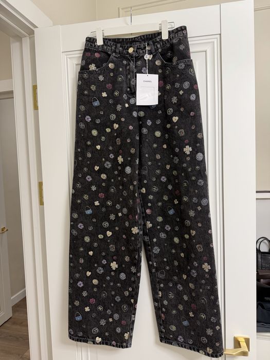 Джинсы новые размер 26