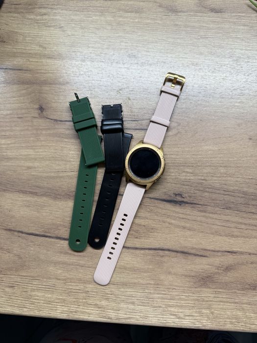 Часовник Samsung Galaxy Watch 42mm