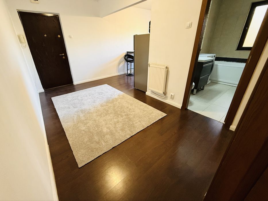 Apartament 2 camere decomandat, central