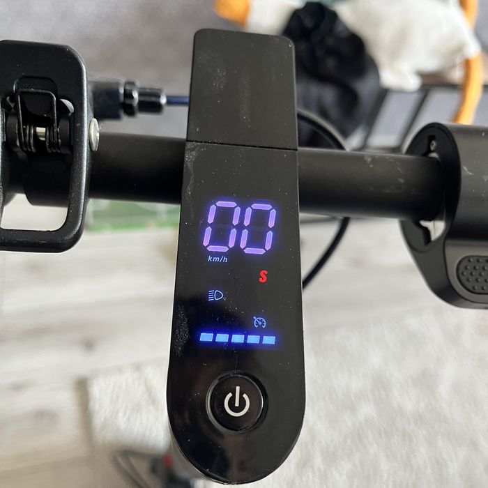 Электросамокат Новый