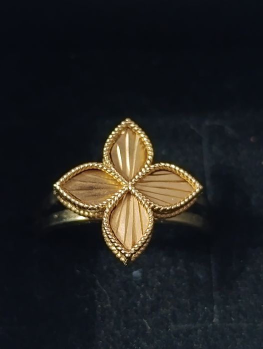 Продам золотое кольцо