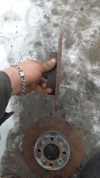 Продам на пассат б3 запчасти