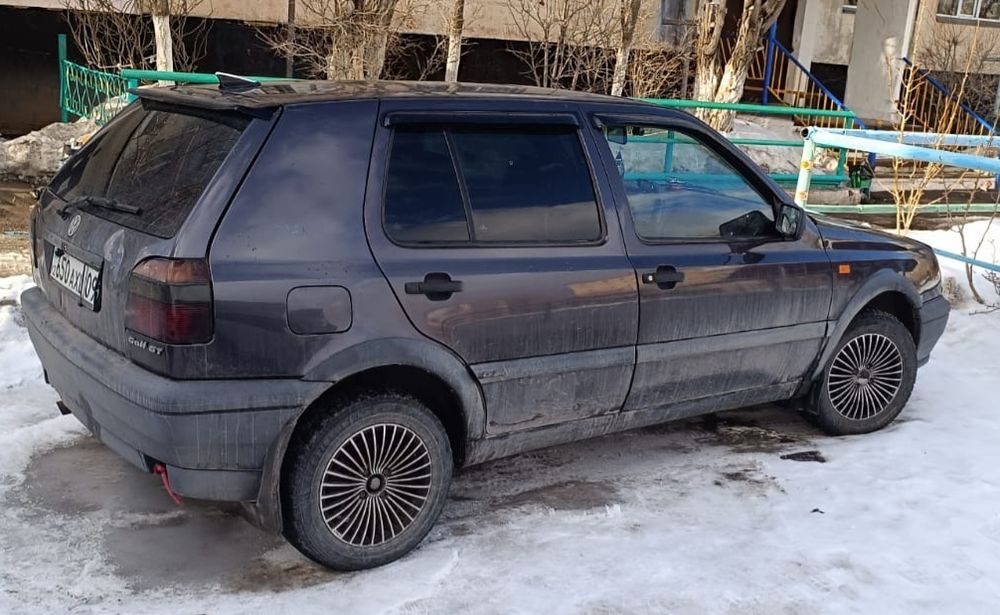 Продам автомобиль гольф 3