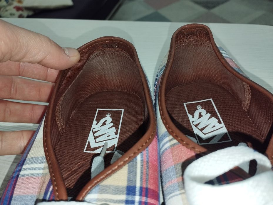 Incaltari adidasi tenesi Vans marime 44