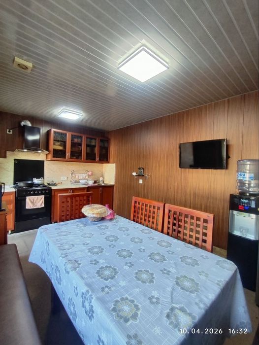 Яккасаройда ховли сотилади