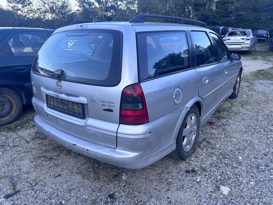 Opel Vectra B 1.8i 16v 116кс 2000г На Части