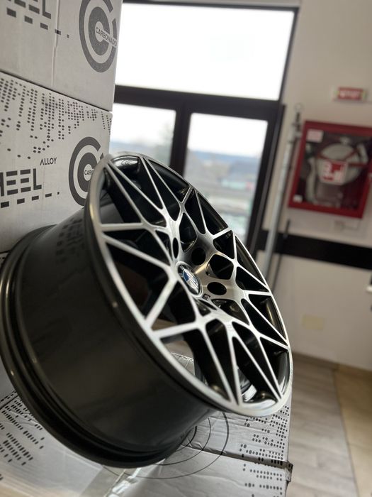 Jante noi R18 pt Bmw seria 2 3 4 5 6 7 5x120 stil M4 f10 f30 f32 f33