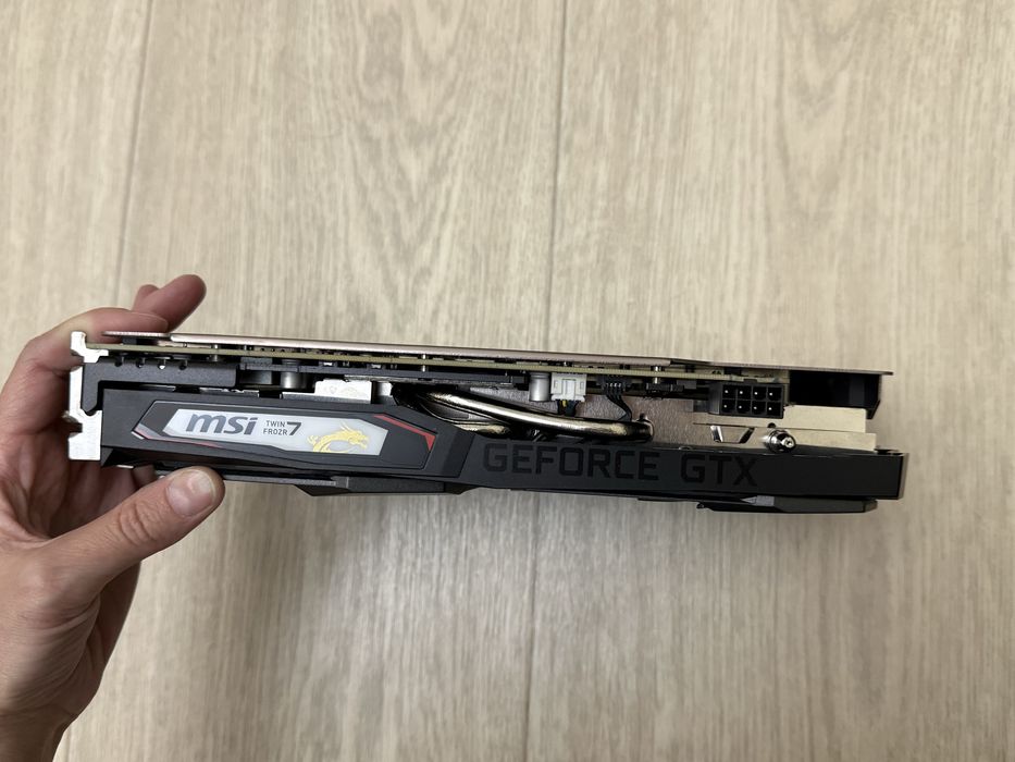 Продам видео карту ASUS GeForce GTX 1660Ti
