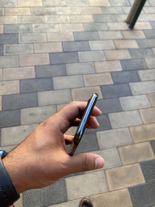 Iphone x ayfon x 64gb qora tel ideal sotiladi aybi yo face ishlidi