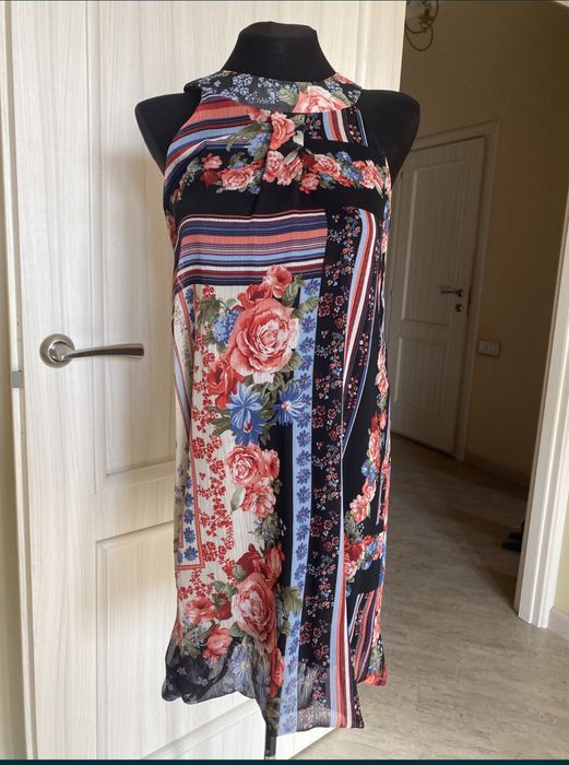 Разные платья 44 размер