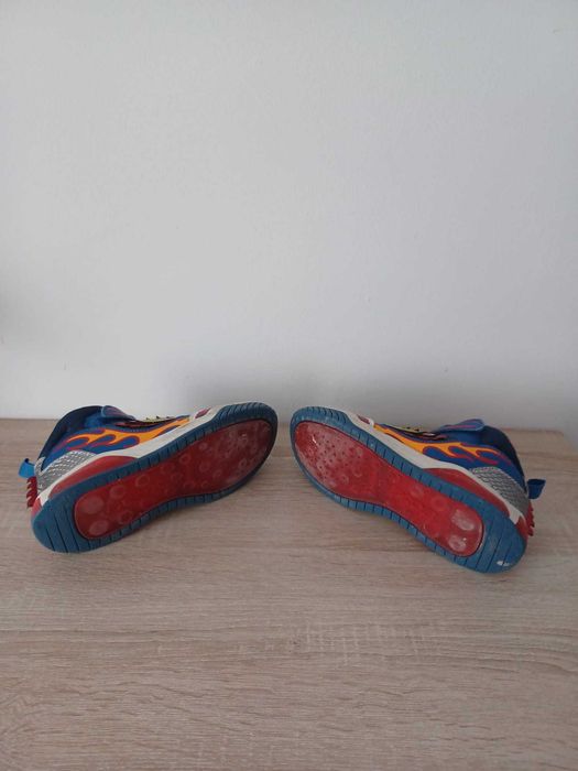 Ghetele pentru băieți GEOX