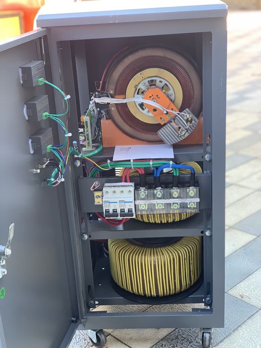 Стабилизатор напряжения Andeli stabilizator 15,30kw Dastavka tekin
