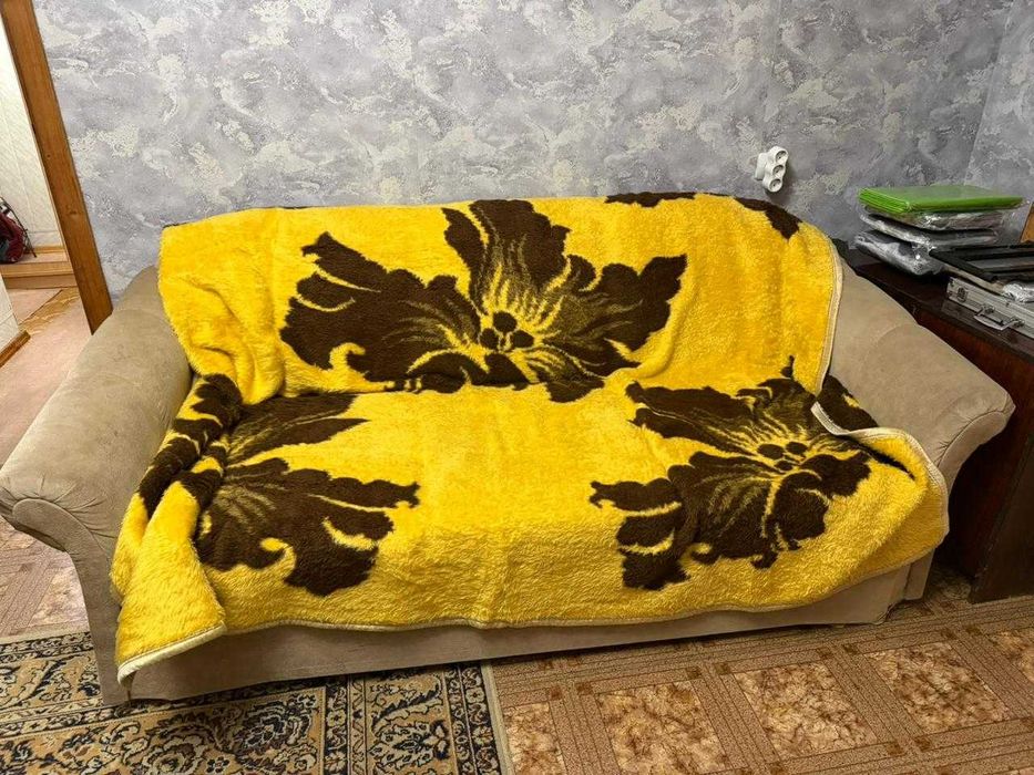 Отдадим бесплатно диван