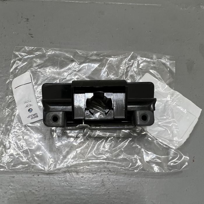 Новая ориг ручка бардачка bmw e34 бмв е34