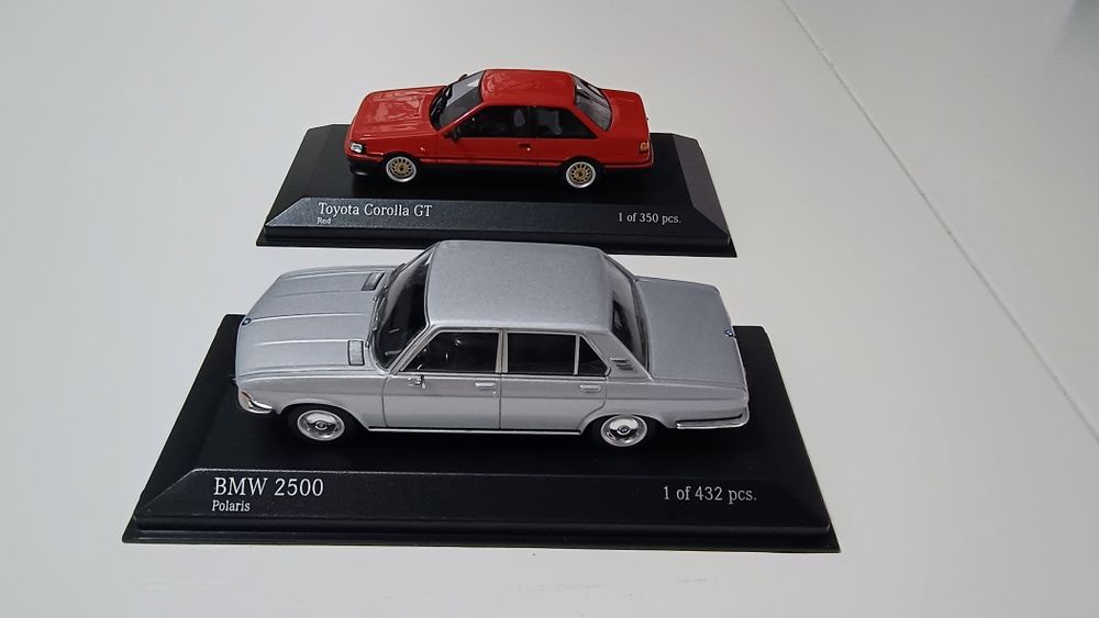 Machete Minichamps 1:43