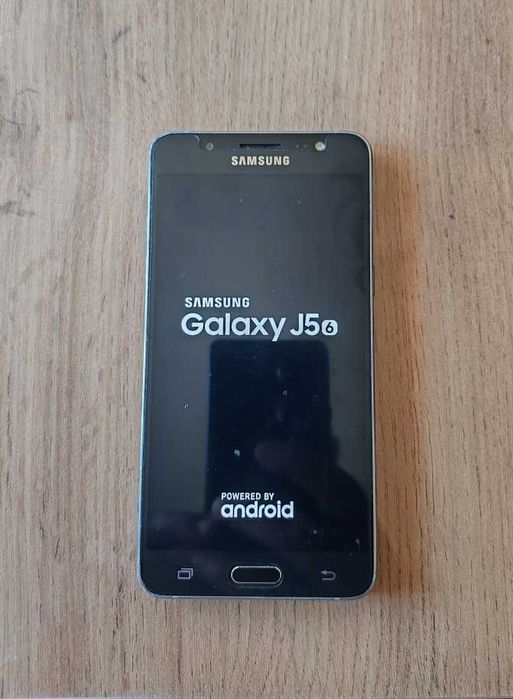 Galaxy J5, 16 GB, 4G LTE, 1.2 GHz Quad Core Procesor, 2016,