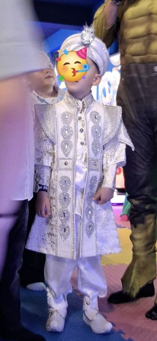 Super costum ptr copii