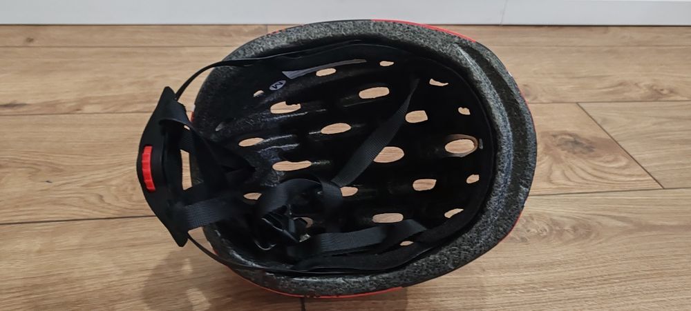 Детска каска велосипед, тротинетка, скейтборд