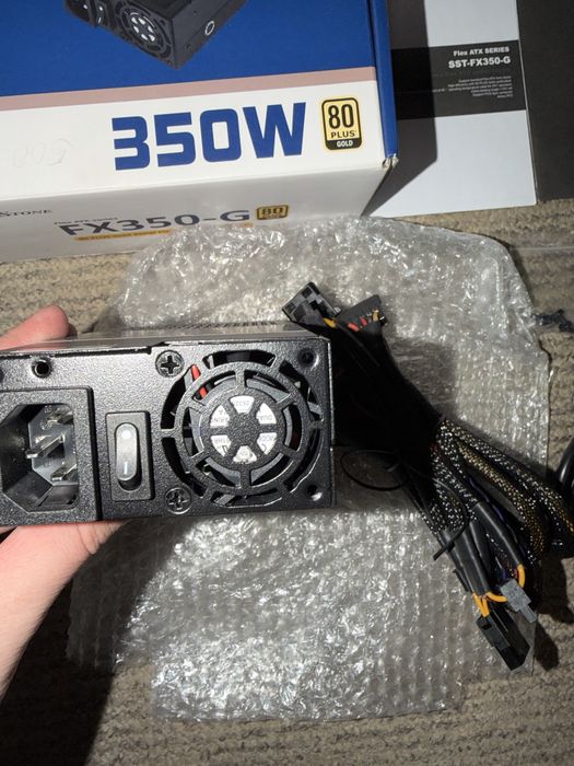 Sursă SilverStone FX350-G 350W 80 Plus Gold Flex ATX – NOUĂ / Nefolosită