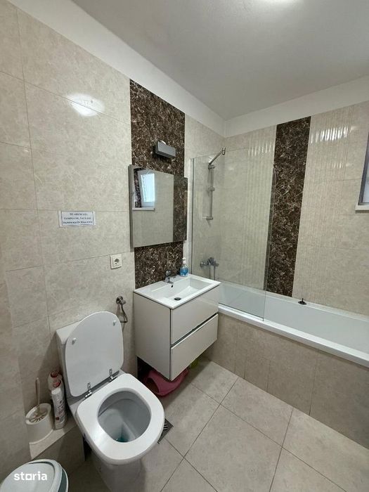 De inchiriat Apartament 3 camere cu teren, zona Cetate Lidl.