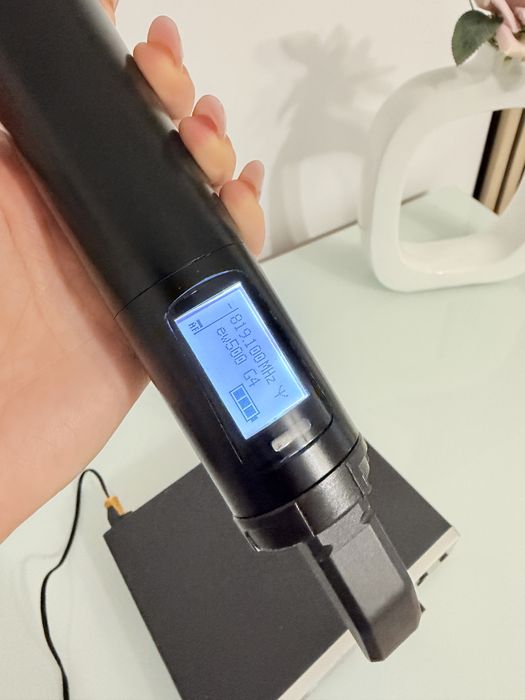 Sistem Microfon Wireless + Receiver Sennheiser ew 500 G4 935 BW Band