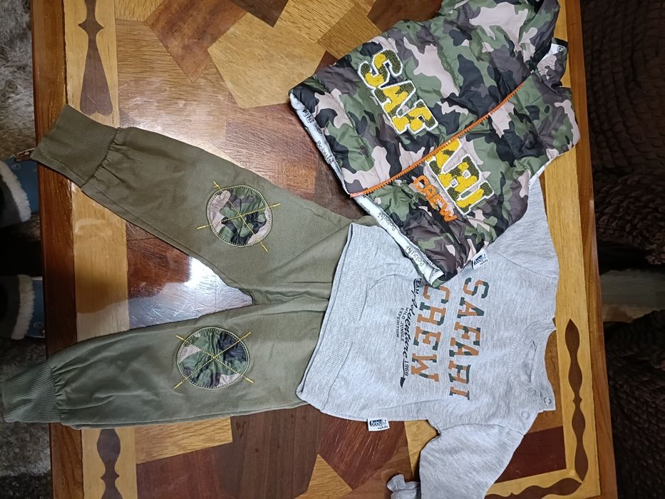 Бебешки дрехи 9-12 месеца